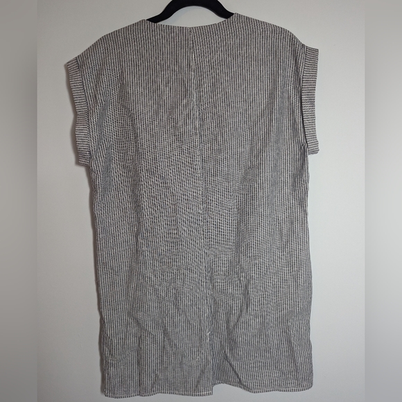 Mod Ref Women's Striped Tunic size medium - Picture 5 of 6